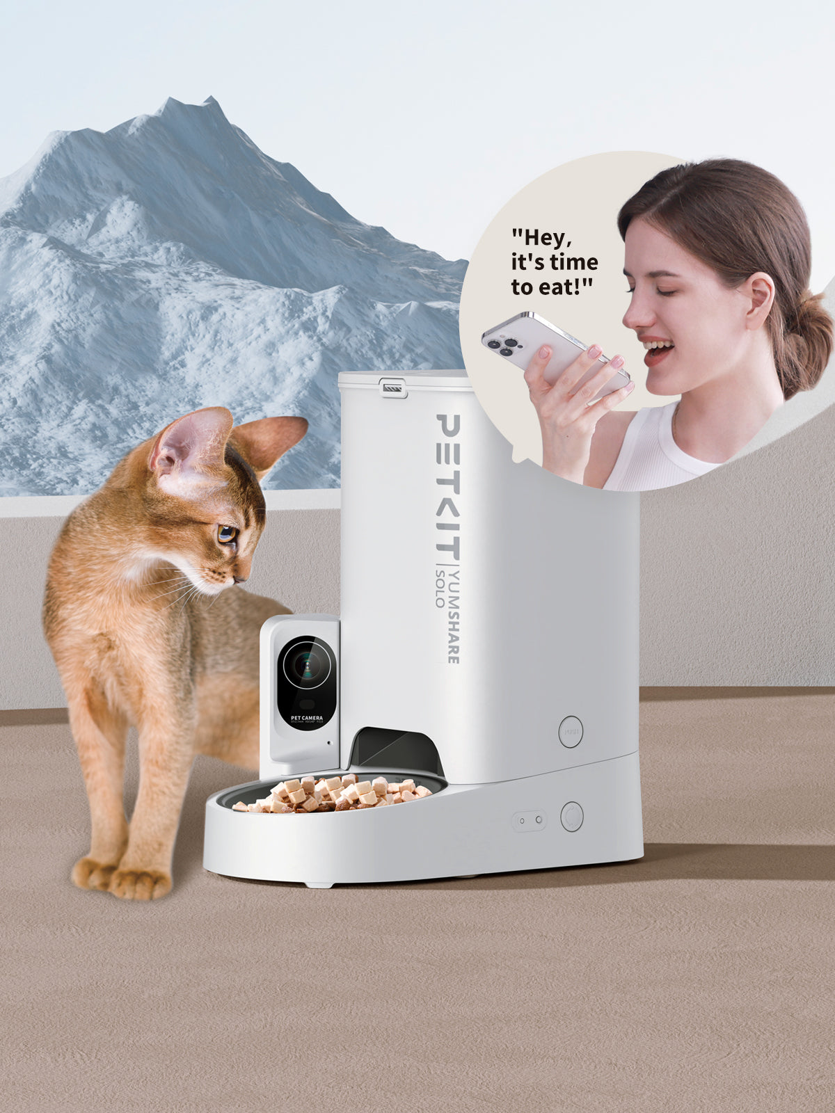 PETKIT YumShare Solo with camera automatic cat feeder plays personalized voice messages to pets during feeding