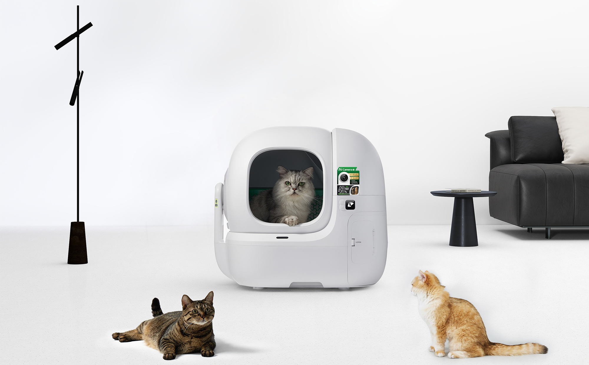 PETKIT Purobot Max Pro 2 automatic litter box with compact design blending into an apartment corner. Even in a multi-cat household, it delivers powerful odor control, maintaining a clean and fresh living environment.