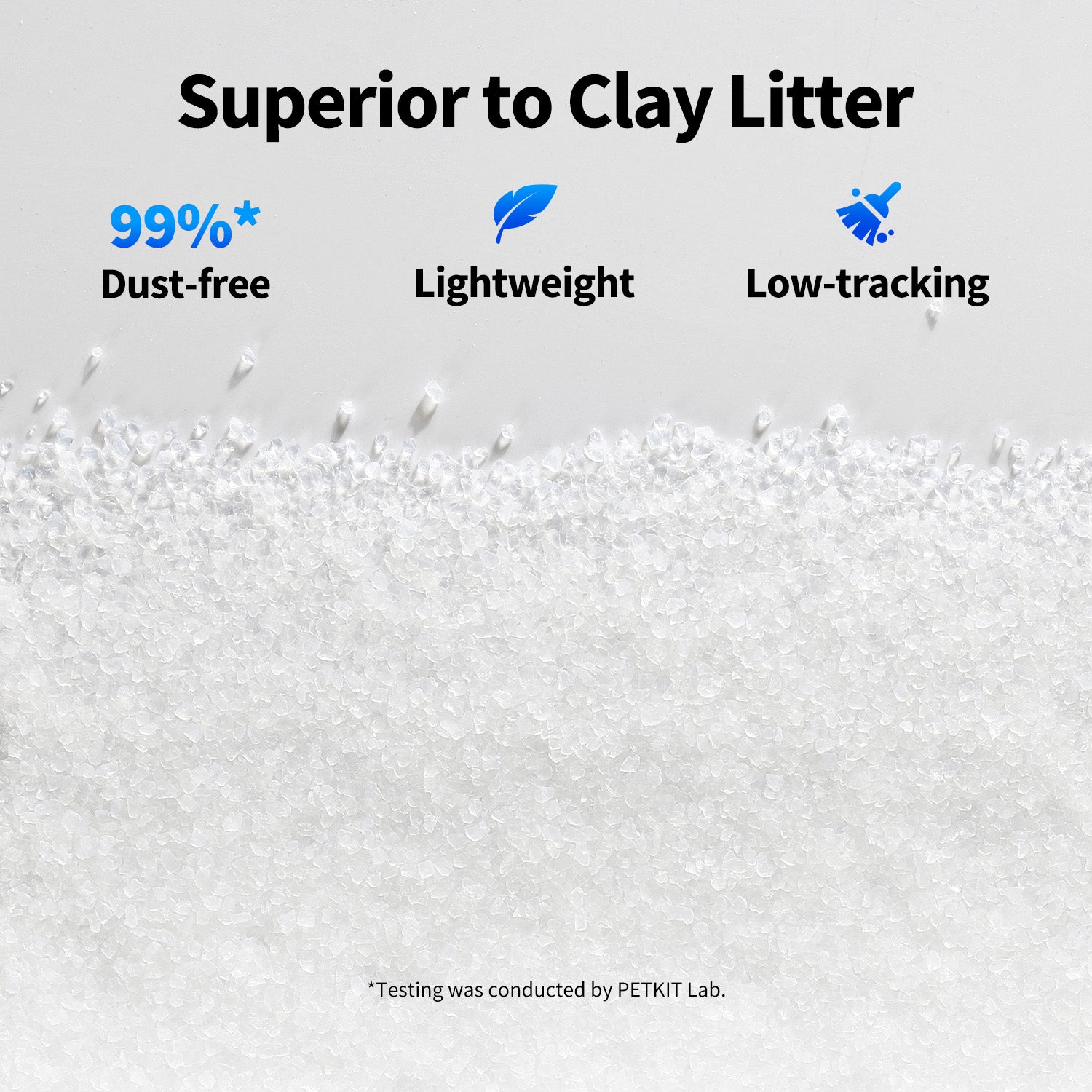 Crystal litter is 99% dust-free, lightweight, low tracking, and safe for both sensitive cats and their owners.