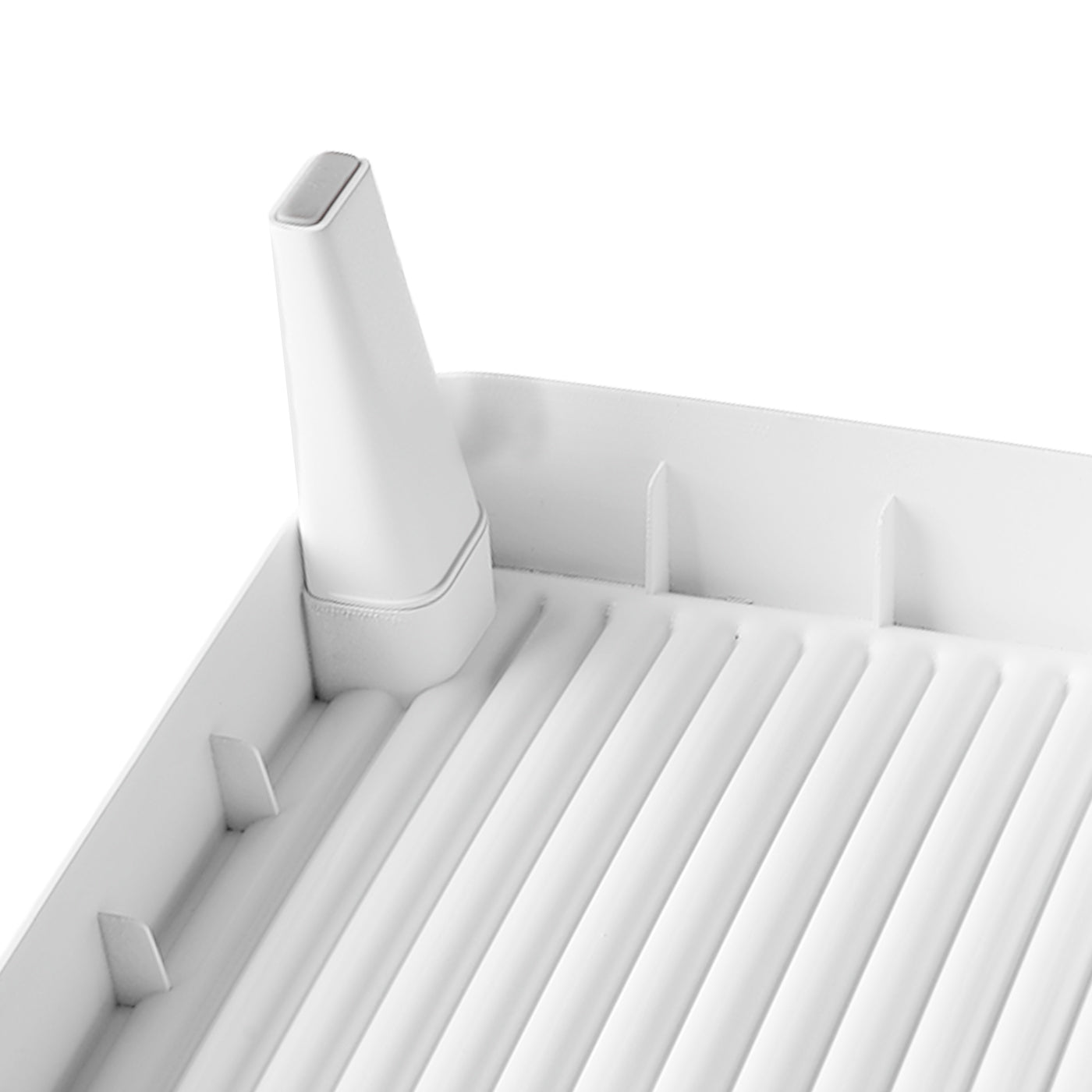 Easy-Step Pedal with four non-slip backings to prevent sliding and protect floors